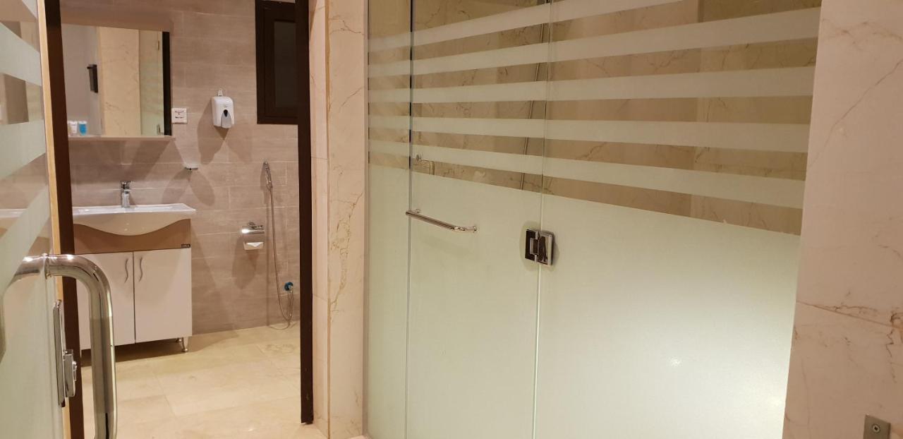 رحال البحر للشقق المخدومة Rahhal Albahr Serviced Apartments Yidda Exterior foto
